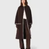 Abrigo reversible bordado Abrigo reversible bordado
