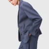Blazer de traje estructurado con pedrería