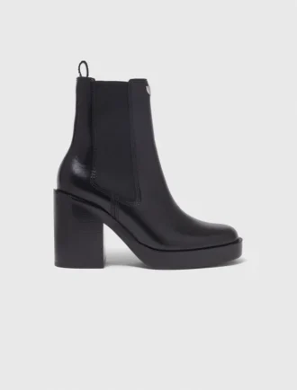 Bota chelsea de cuero con tacón