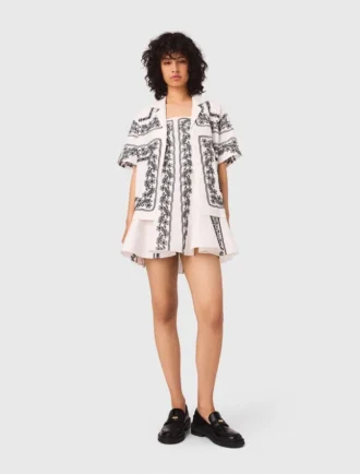 Camisa bordada de manga corta