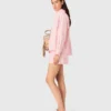 Camisa con pañuelo desmontable
