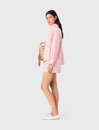 Camisa con pañuelo desmontable
