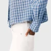 Camisa con pedrería y corbata desmontable Camisa con pedrería y corbata desmontable