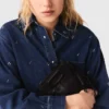 Camisa vaquera con pedrería