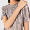Camiseta metalizada