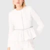 Chaqueta corta con cinturón con pedrería
