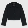 Chaqueta corta con cuello de piel desmontable