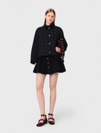Chaqueta corta con cuello de terciopelo