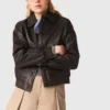 Chaqueta corta de cuero