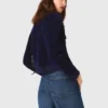 Chaqueta corta de terciopelo