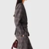 Chaqueta de traje a cuadros con cinturón