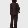 Chaqueta de traje con cinturón Chaqueta de traje con cinturón