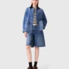 Chaqueta vaquera desgastada