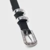 Cinturón fino con hebilla de diamantes