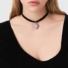 Collar con corazón y cordón de terciopelo Collar con corazón y cordón de terciopelo