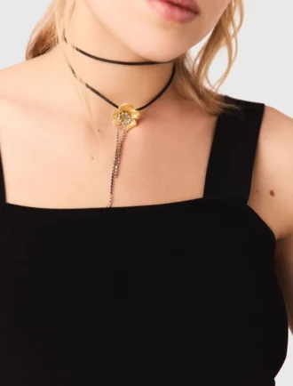 Collar de flores