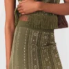 Falda de punto con flores de strass