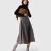 Falda larga plisada