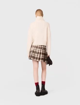 Kilt a cuadros con pedrería