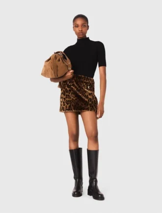Minifalda de piel sintética con estampado de leopardo