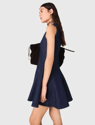 Minivestido vaquero con volantes