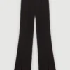 Pantalones con abertura