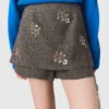 Pantalones cortos con bordado floral