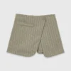 Pantalones cortos de mezcla de lino en capas