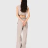 Pantalones de traje con pedrería Pantalones de traje con pedrería