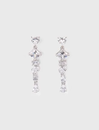 Pendientes de corazón con pedrería