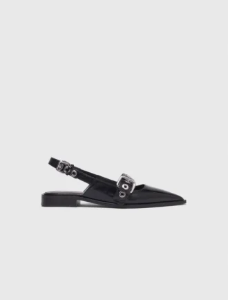 Sandalias con tiras planas de piel