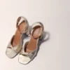 Sandalias de tacón de piel metalizada