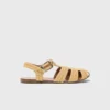 Sandalias planas con tiras Sandalias planas con tiras