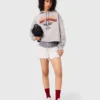 Sudadera corta con logotipo bordado Sudadera corta con logotipo bordado