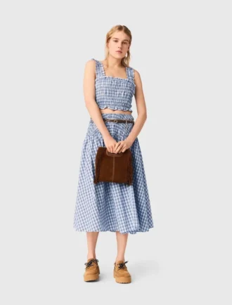 Top de algodón con smocks y pedrería