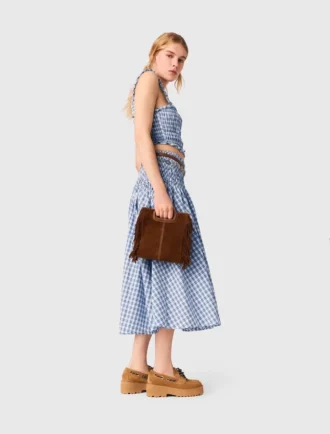 Top de algodón con smocks y pedrería