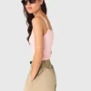 Top de cuello alto recto