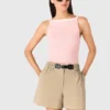 Top de cuello alto recto