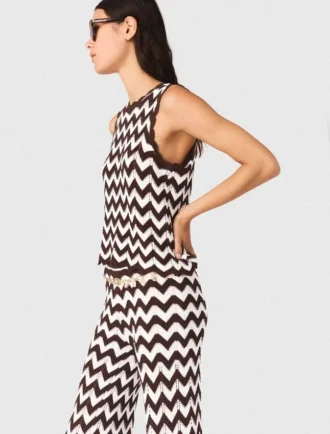 Top de ganchillo en zigzag Top de ganchillo en zigzag