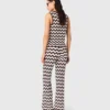 Top de ganchillo en zigzag