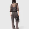 Top floral con lentejuelas