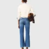 Vaqueros de denim con bolsillos Vaqueros de denim con bolsillos