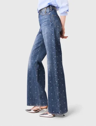 Vaqueros de denim de pierna ancha con tachuelas Vaqueros de denim de pierna ancha con tachuelas