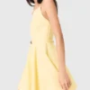 Vestido acampanado con tirantes