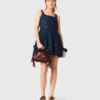 Vestido acampanado de denim bordado