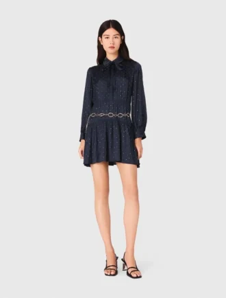 Vestido camisero fluido con tachuelas