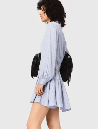 Vestido camisero fluido con tachuelas