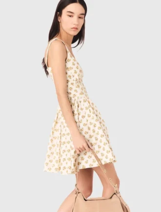 Vestido corto acampanado estampado