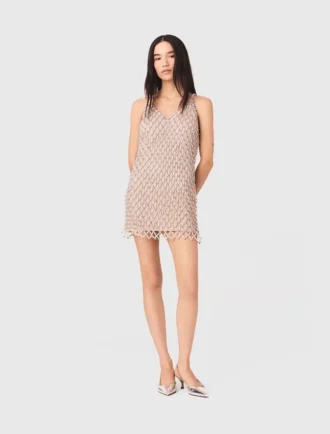 Vestido corto con pedrería y forro