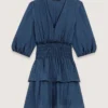 Vestido corto con volantes Vestido corto con volantes